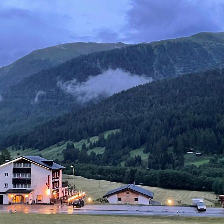 Hotel Restaurant Gommerhof Reckingen Kültér fotó
