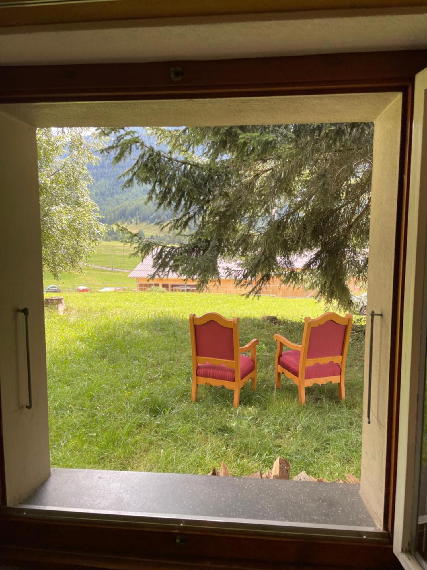 Hotel Restaurant Gommerhof Reckingen Szoba fotó